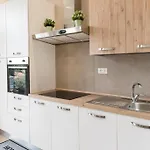 Апартаменты P010 - Porto Recanati, Nuovo Monolocale Fronte Mare