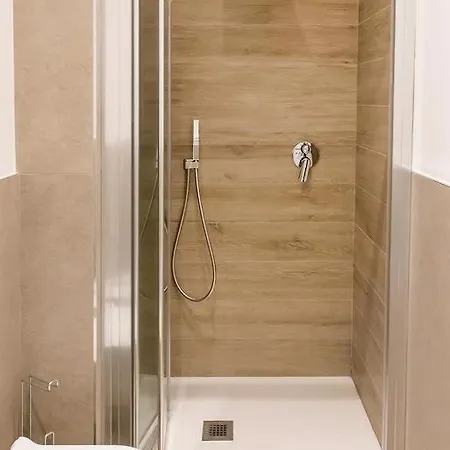 Apartment P010 - Porto Recanati, Nuovo Monolocale Fronte Mare