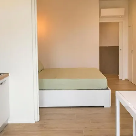 P010 - Porto Recanati, Nuovo Monolocale Fronte Mare